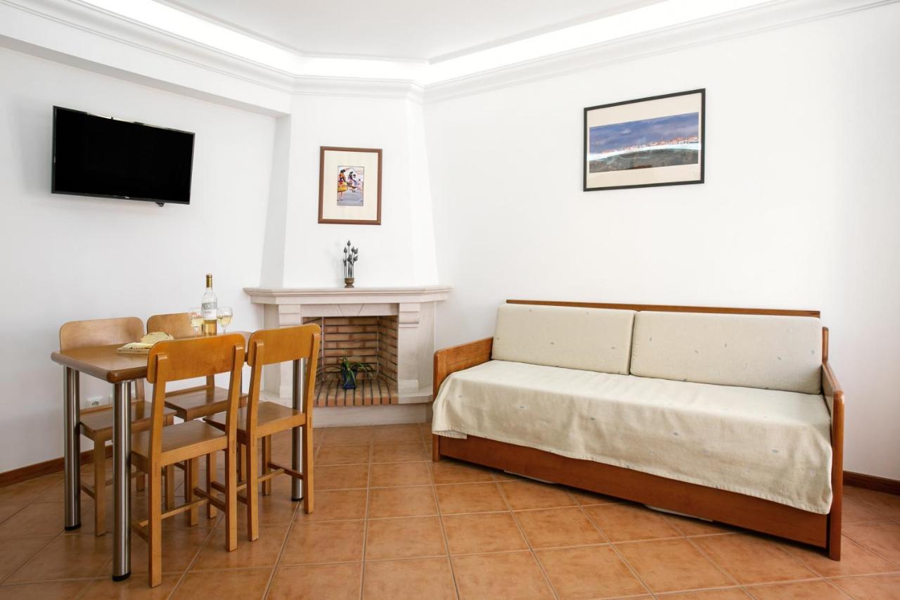 Alecrim Beach House Nazaré Buitenkant foto