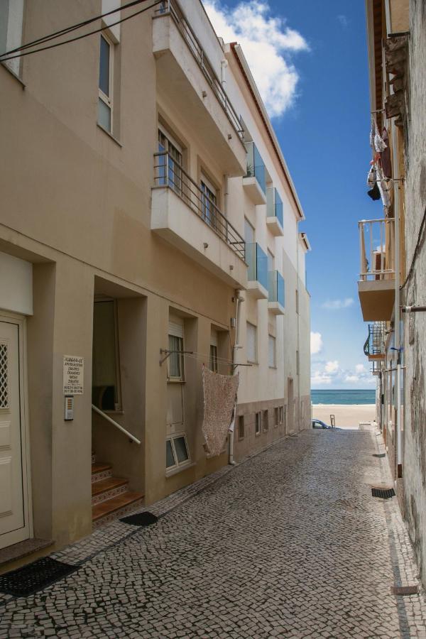 Alecrim Beach House Nazaré Buitenkant foto